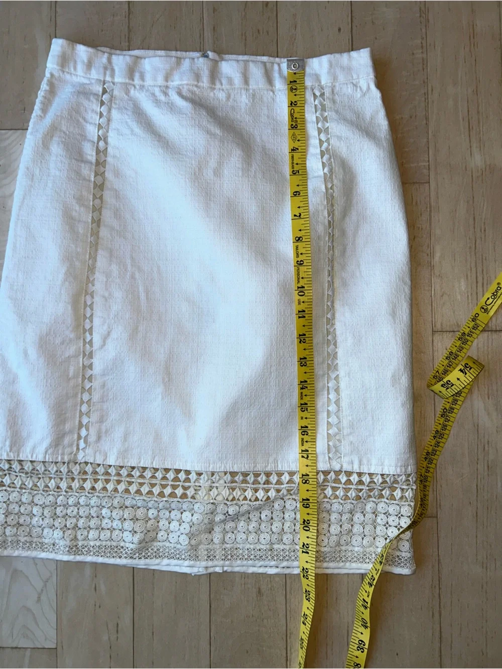 J. Crew Lace Insert Lace Hem Textured Cotton Pencil Skirt Ivory Size 2